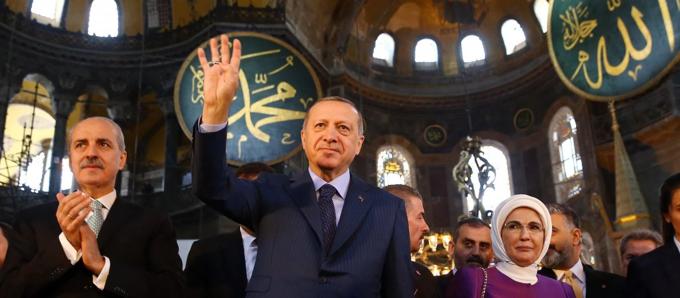 FT για απόφαση Ρ.Τ.Ερντογάν: Γιατί επέλεξε να μετατρέψει τώρα την Αγία Σοφιά σε τζαμί;